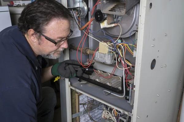 5 Signs You Need a Professional HVAC Contractor Vero Beach
