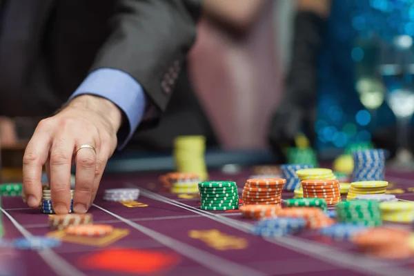 Explore Live Baccarat Tables with คาสิโนออนไลน์ for Casino Game Variety