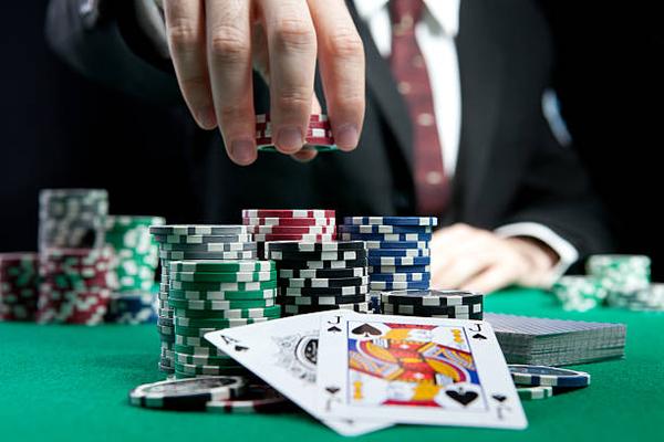 Experience Real-Time Dealer Play at the best online casino Singapore for Live Game Fans