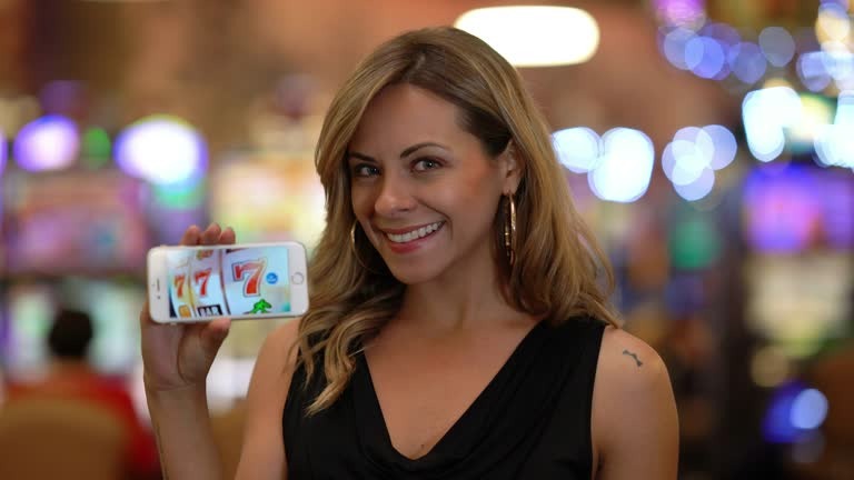 Discovering Popular Games at Online Casinos Singapore